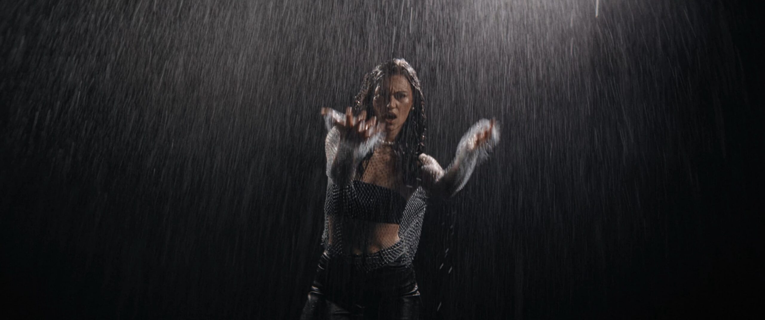 Lucidrae-StabMyHeart__musicvideo-dop-editor-jaeger-frankfurt_02